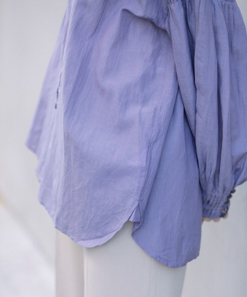 Munich(ミューニック)の「コットンビスコースボイルタックギャザーブラウス(シャツ/ブラウス・レディース・パープル/ブラック/ホワイト/グレイッシュベージュ・FREE)」の14枚目の写真