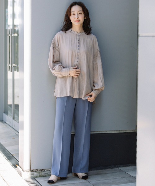 Munich(ミューニック)の「コットンビスコースボイルタックギャザーブラウス(シャツ/ブラウス・レディース・パープル/ブラック/ホワイト/グレイッシュベージュ・FREE)」の15枚目の写真