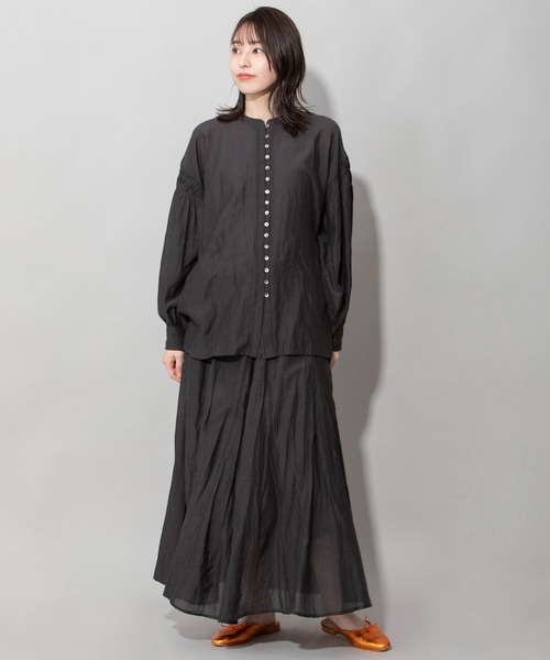 Munich(ミューニック)の「コットンビスコースボイルタックギャザーブラウス(シャツ/ブラウス・レディース・パープル/ブラック/ホワイト/グレイッシュベージュ・FREE)」の22枚目の写真