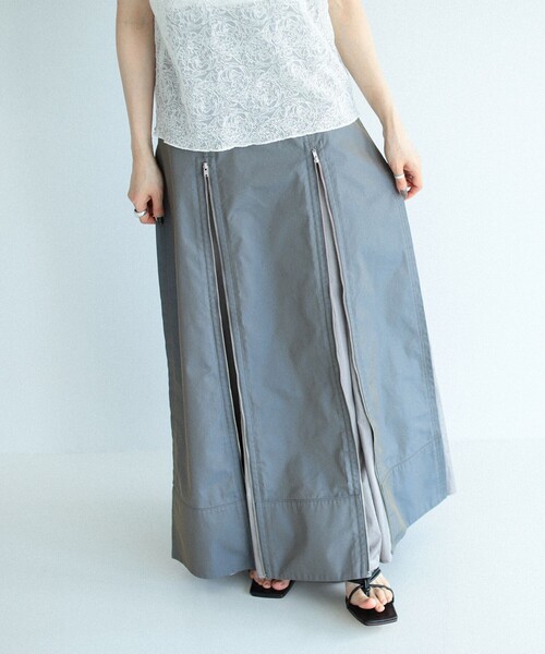 Ray BEAMS（レイビームス）の「RBS / ジップ タック ハイウエスト スカート（スカート・レディース・ブルー系その他3/ベージュ・1/0）」の12枚目の写真