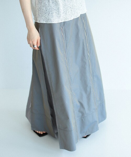 Ray BEAMS（レイビームス）の「RBS / ジップ タック ハイウエスト スカート（スカート・レディース・ブルー系その他3/ベージュ・1/0）」の16枚目の写真