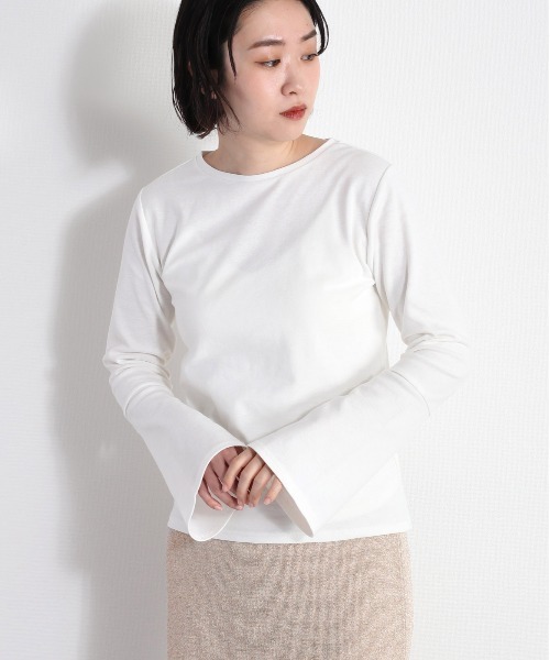 cepo(セポ)の「フレアスリーブロンTee(Tシャツ/カットソー・レディース・オフホワイト/ブラック・FREE)」の2枚目の写真