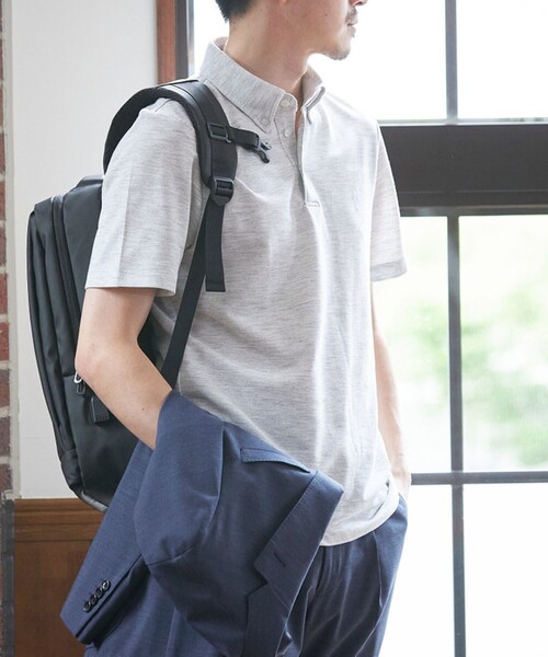 SHIPS(シップス)の「【WEB限定】SHIPS: 吸水速乾・UVケア Drymix(R)ワンポイントロゴ ボタンダウン ポロシャツ(ポロシャツ・メンズ・ロイヤルブルー/ベージュ/ネイビー/ブラック/ダークグレー/ライトグレー/ブルー/グレー/ライトブルー・LARGE/XX-LARGE/X-LARGE/SMALL/MEDIUM)」の21枚目の写真