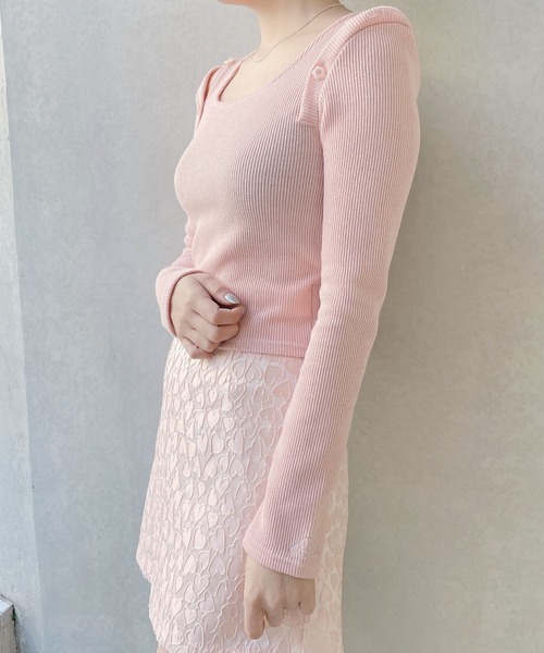 lilLilly（リルリリー）の「ショルダーカットリブトップス（Tシャツ/カットソー・レディース・ホワイト/ブラック/ピンク・FREE）」の11枚目の写真