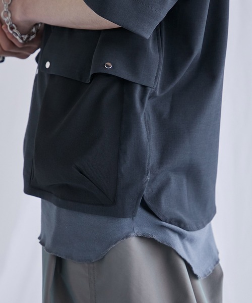 PUBLIC TOKYO（パブリックトウキョウ）の「ステッチコンビオーバーシャツ（シャツ/ブラウス・メンズ・ベージュ/サックスブルー/ダークグレー・1/2）」の21枚目の写真