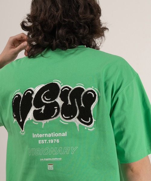 VISION STREET WEAR(ヴィジョンストリートウェア)の「【VISION STREET WEAR/ヴィジョンストリートウェア】VSWバルーンロゴ刺繍Tシャツ/バックプリント/ビッグシルエット(Tシャツ/カットソー・メンズ・ホワイト/ブラック/ライトグリーン・M/L/XL)」の21枚目の写真