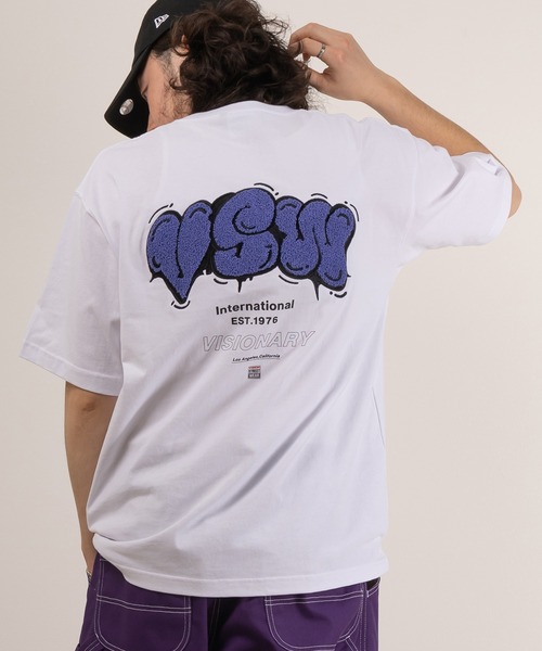 VISION STREET WEAR(ヴィジョンストリートウェア)の「【VISION STREET WEAR/ヴィジョンストリートウェア】VSWバルーンロゴ刺繍Tシャツ/バックプリント/ビッグシルエット(Tシャツ/カットソー・メンズ・ホワイト/ブラック/ライトグリーン・M/L/XL)」の16枚目の写真