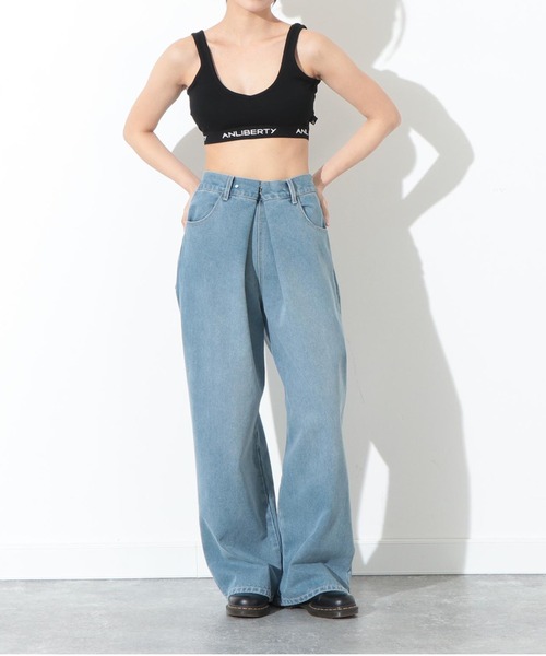 ANLIBERTY ANAP（アンリバティアナップ）の「tapelogo-bratop-B（チューブトップ・レディース・グレー/ブラック・M/S）」の4枚目の写真