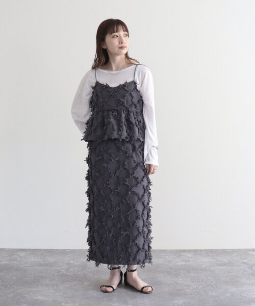 fredy emue(フレディエミュ)の「フリンジ2WAYビスチェ(シャツ/ブラウス・レディース・オフホワイト/チャコールグレー・38)」の8枚目の写真