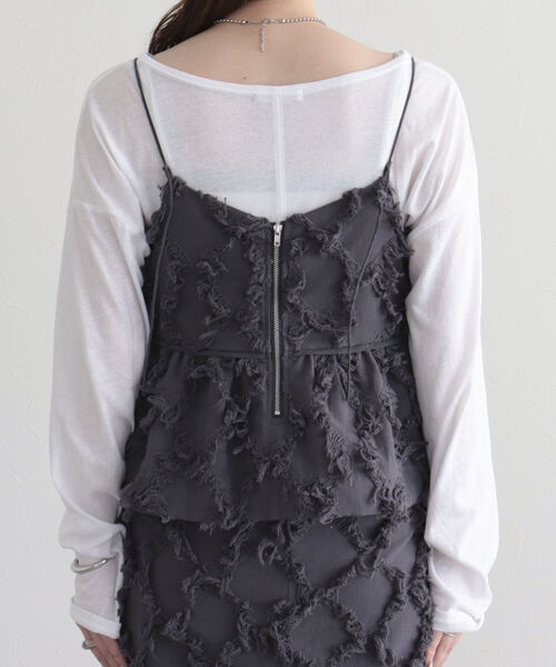 fredy emue(フレディエミュ)の「フリンジ2WAYビスチェ(シャツ/ブラウス・レディース・オフホワイト/チャコールグレー・38)」の5枚目の写真