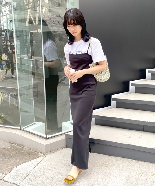 SHENERY(シーナリー)の「総針ニットタイトキャミワンピース(ワンピース・レディース・ブラック/キャメル・38/36)」の8枚目の写真