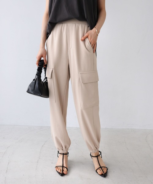 andme（アンドミー）の「梨地ポンチカーゴジョガーパンツ（カーゴパンツ・レディース・カーキ/ライトベージュ/グレイッシュベージュ/ブラック・M/L）」の2枚目の写真