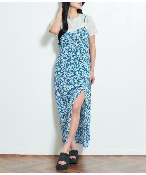 ANAP(アナップ)の「花柄スリットキャミソールワンピース(ワンピース・レディース・ブルー/グリーン/ホワイト・FREE)」の19枚目の写真