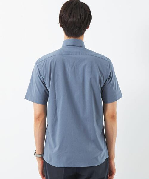 green label relaxing（グリーンレーベルリラクシング）の「ポリエステル ラッカン スタンダード スナップダウン 半袖 ドレスシャツ -ストレッチ・吸水速乾-（ビジネスシャツ・メンズ・ホワイト/ネイビー・S/M/L/XL）」の5枚目の写真