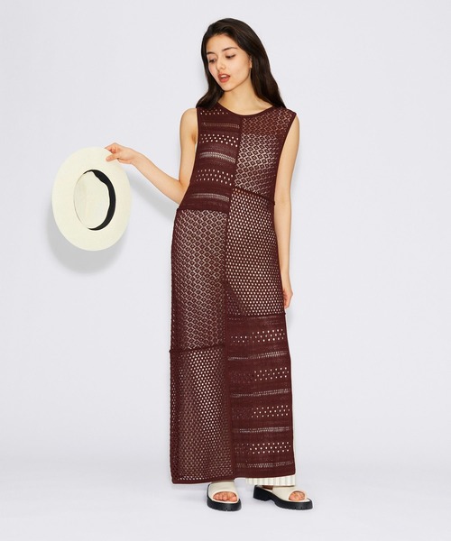 FOREVER 21（フォーエバー トゥエンティーワン）の「切り替えニットロングワンピース（ワンピース・レディース・ブラウン/オフホワイト/グリーン・FREE）」の14枚目の写真