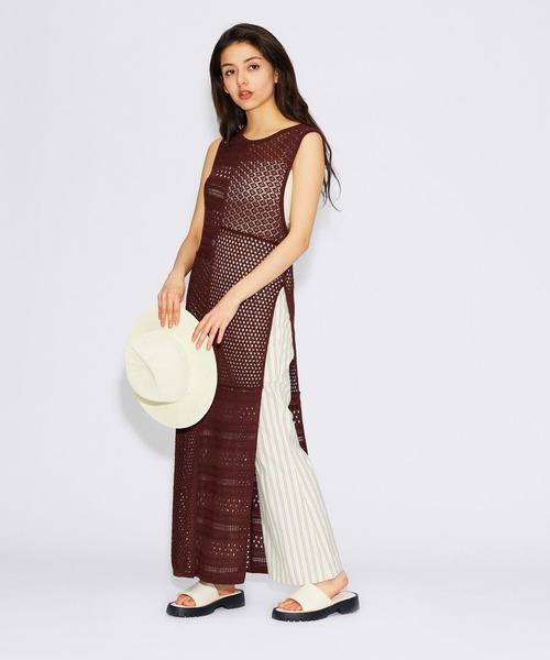 FOREVER 21（フォーエバー トゥエンティーワン）の「切り替えニットロングワンピース（ワンピース・レディース・ブラウン/オフホワイト/グリーン・FREE）」の22枚目の写真