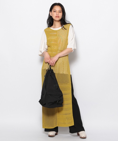 FOREVER 21（フォーエバー トゥエンティーワン）の「切り替えニットロングワンピース（ワンピース・レディース・ブラウン/オフホワイト/グリーン・FREE）」の4枚目の写真