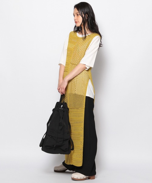 FOREVER 21（フォーエバー トゥエンティーワン）の「切り替えニットロングワンピース（ワンピース・レディース・ブラウン/オフホワイト/グリーン・FREE）」の5枚目の写真