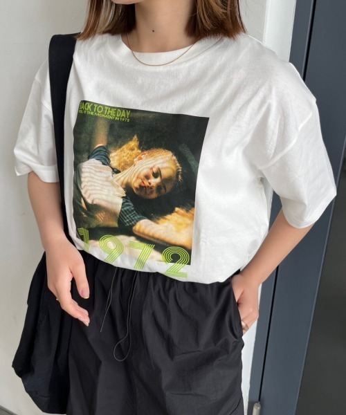 nemne store（ネンネストア）の「【低身長用サイズあり】ヴィンテージ加工ピグメントアソートTシャツ（Tシャツ/カットソー・レディース・アイボリー/チャコール/オートミール/グレー系その他・SMALL/MEDIUM）」の2枚目の写真