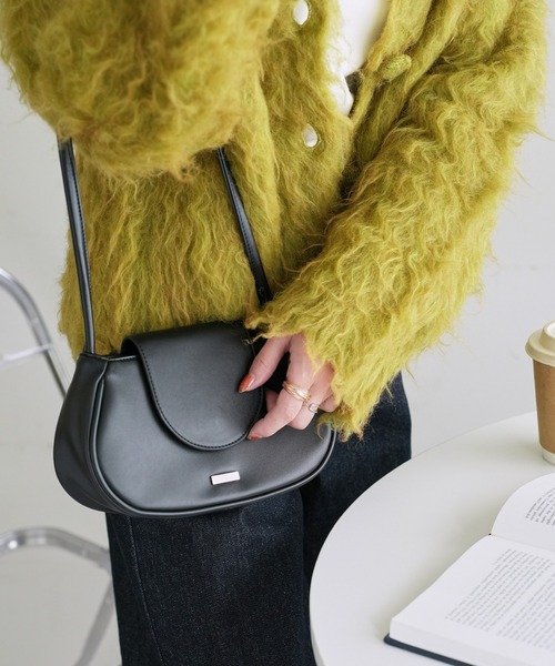 DISCOAT(ディスコート)の「ロングワンハンドルハンドバッグ(ハンドバッグ・レディース・アイボリー/ブラック/グレー系その他/マスタード・FREE)」の5枚目の写真