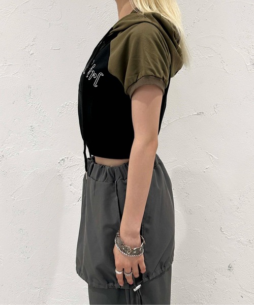 sedacle（セダクル）の「【SDG】short length zip hoodie（Tシャツ/カットソー・レディース・ブラック・FREE）」の9枚目の写真
