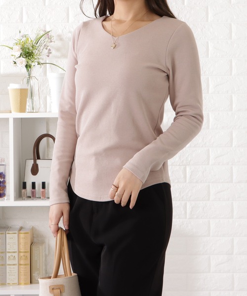 Lace Ladies（レースレディース）の「Vネックシンプルミドル丈カットソー（シャツ/ブラウス・レディース・ベージュ/ブラック/ブルーグレー/ホワイト/ネイビー・FREE/S）」の4枚目の写真