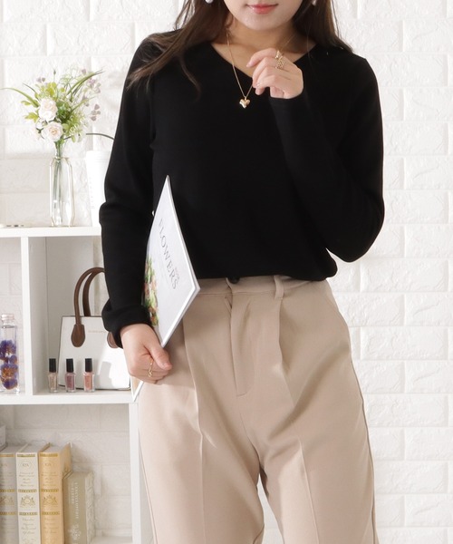 Lace Ladies（レースレディース）の「Vネックシンプルミドル丈カットソー（シャツ/ブラウス・レディース・ベージュ/ブラック/ブルーグレー/ホワイト/ネイビー・FREE/S）」の17枚目の写真