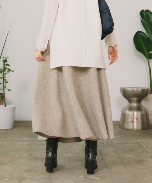 ADAWAS(アダワズ)の「ADAWAS/アダワス DOUBLE-FACED KNIT FLARED SKIRT ニットスカート(スカート・レディース・オートミール/オフホワイト/ブラック・FREE)」の21枚目の写真