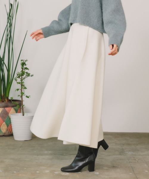 ADAWAS(アダワズ)の「ADAWAS/アダワス DOUBLE-FACED KNIT FLARED SKIRT ニットスカート(スカート・レディース・オートミール/オフホワイト/ブラック・FREE)」の12枚目の写真