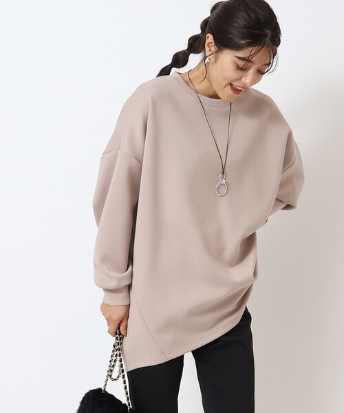 SHOO・LA・RUE(シューラルー)の「◆【体型カバー】なめらかタッチ ダンボール ドルマン切り替えトップス(Tシャツ/カットソー・レディース・ブラック/ベージュ/チャコールグレー/ピンク系/グリーン系・00)」の4枚目の写真