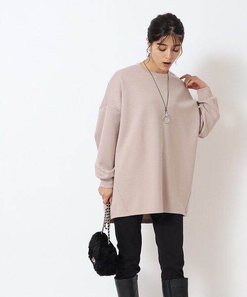 SHOO・LA・RUE(シューラルー)の「◆【体型カバー】なめらかタッチ ダンボール ドルマン切り替えトップス(Tシャツ/カットソー・レディース・ブラック/ベージュ/チャコールグレー/ピンク系/グリーン系・00)」の9枚目の写真