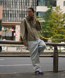 77843136b_22_d_215.jpg