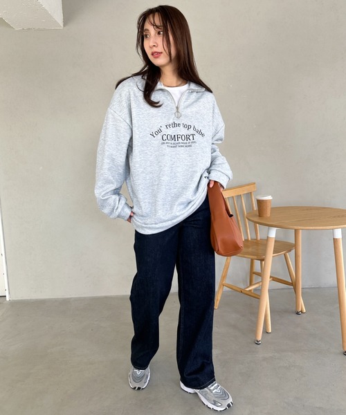 un+frame(アンフレーム)の「college logo half zip sweat/カレッジロゴハーフジップスウェットプルオーバー/ユニセックス(スウェット・レディース・グレー/ネイビー/オートミール・FREE)」の16枚目の写真