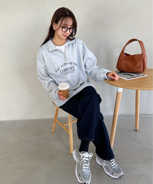 un+frame(アンフレーム)の「college logo half zip sweat/カレッジロゴハーフジップスウェットプルオーバー/ユニセックス(スウェット・レディース・グレー/ネイビー/オートミール・FREE)」の15枚目の写真