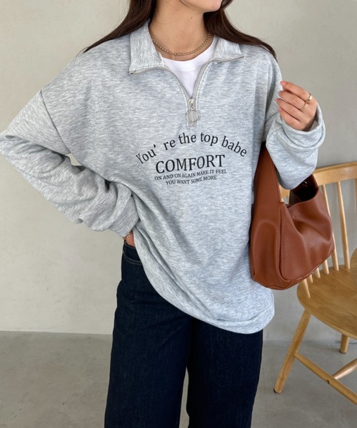un+frame(アンフレーム)の「college logo half zip sweat/カレッジロゴハーフジップスウェットプルオーバー/ユニセックス(スウェット・レディース・グレー/ネイビー/オートミール・FREE)」の5枚目の写真