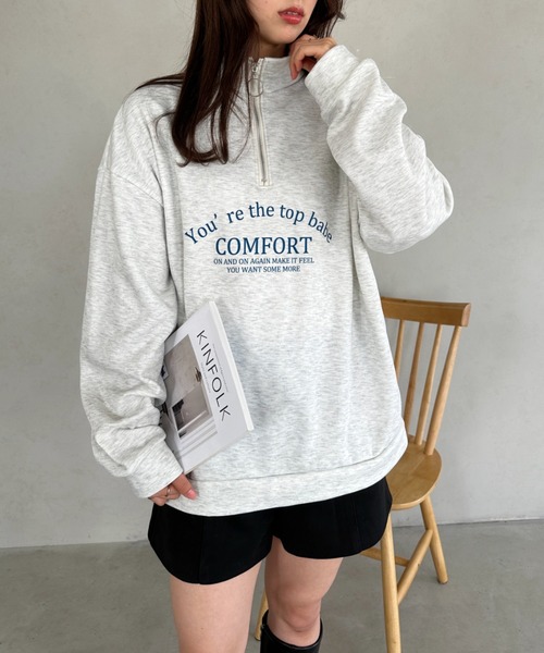 un+frame(アンフレーム)の「college logo half zip sweat/カレッジロゴハーフジップスウェットプルオーバー/ユニセックス(スウェット・レディース・グレー/ネイビー/オートミール・FREE)」の22枚目の写真