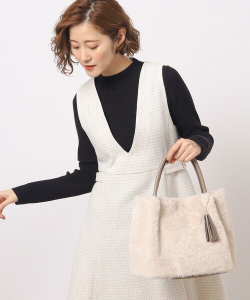 grove(グローブ)の「◆【リサイクル】エコファータックタッセル2WAYトート(トートバッグ・レディース・アイボリー/ダークグレー/ブラウン系その他/ライトベージュ・00)」の15枚目の写真