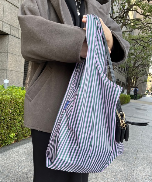 DouDou(ドゥドゥ)の「【BAGGU/バグゥ】23HO STANDARD BAGGU(エコバッグ/サブバッグ・レディース・グリーン/ブルー・FREE)」の11枚目の写真