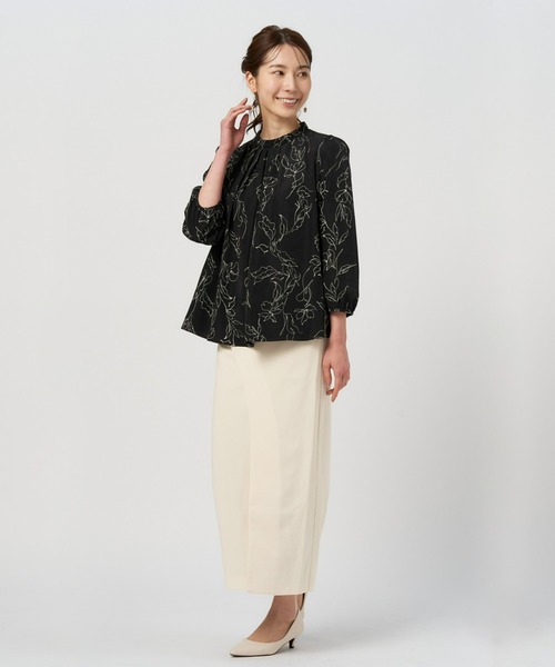 TOKYO SHIRTS（トウキョウシャツ）の「前タックブラウス（シャツ/ブラウス・レディース・オフホワイト/ブラック・L/LL/M）」の3枚目の写真