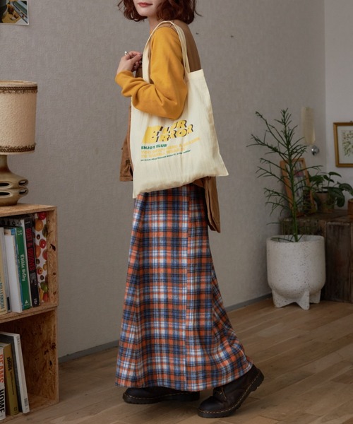 eLur(エラー)の「ロゴトートバッグ(トートバッグ・レディース・ブルー/レッド/アイボリー・FREE)」の4枚目の写真