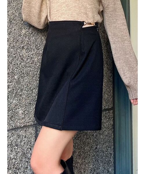 RESEXXY(リゼクシー)の「ビットポイントミニスカート(スカート・レディース・ブラック/チャコールグレー/ベージュ・FREE)」の2枚目の写真