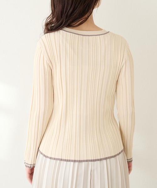 natural couture(ナチュラルクチュール)の「WEB限定 / ランダムリブ配色きれいめニット(ニット/セーター・レディース・アイボリー/ラベンダー/ネイビー/オレンジ/グレイッシュベージュ・FREE)」の8枚目の写真