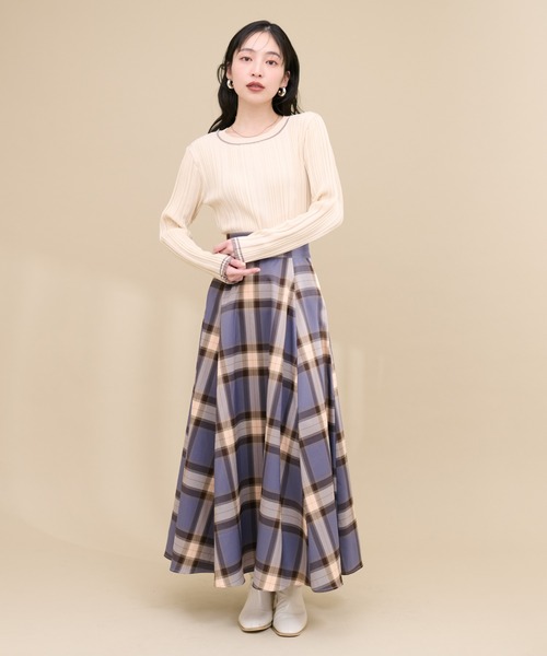 natural couture(ナチュラルクチュール)の「WEB限定 / ランダムリブ配色きれいめニット(ニット/セーター・レディース・アイボリー/ラベンダー/ネイビー/オレンジ/グレイッシュベージュ・FREE)」の15枚目の写真