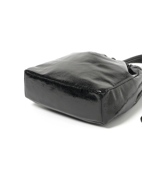 LOWRYS FARM（ローリーズファーム）の「２ＷＡＹメタリックキンチャク  996845（ハンドバッグ・レディース・ブラック/シルバー/グリーン・FREE）」の16枚目の写真