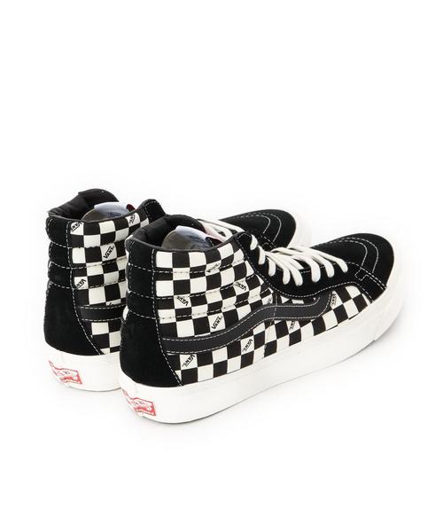 VANS チェッカー柄 ハイカット スニーカー - メルカリ