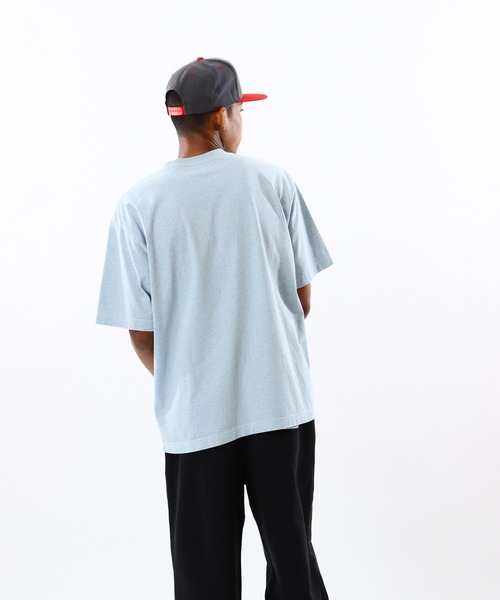 Champion(チャンピオン)の「【Champion/チャンピオン】メンズ アクションスタイル ショートスリーブTシャツ(Tシャツ/カットソー・メンズ・オレンジ/グリーン/ピンク/ブルー・SMALL/MEDIUM/LARGE/X-LARGE)」の11枚目の写真