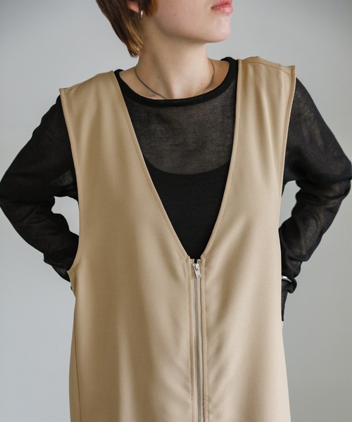 select MOCA（セレクトモカ）の「Vネック2WAYジャンスカ（ジャンパースカート・レディース・ブラック/アイボリー/ベージュ・LARGE/MEDIUM）」の6枚目の写真