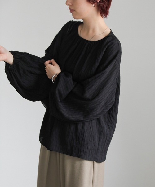 select MOCA(セレクトモカ)の「【ZOZO限定】ワッシャーボリュームスリーブブラウス(シャツ/ブラウス・レディース・ライトベージュ/ブルーグレー/ブラック・FREE)」の20枚目の写真