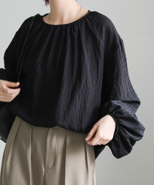 select MOCA(セレクトモカ)の「【ZOZO限定】ワッシャーボリュームスリーブブラウス(シャツ/ブラウス・レディース・ライトベージュ/ブルーグレー/ブラック・FREE)」の17枚目の写真