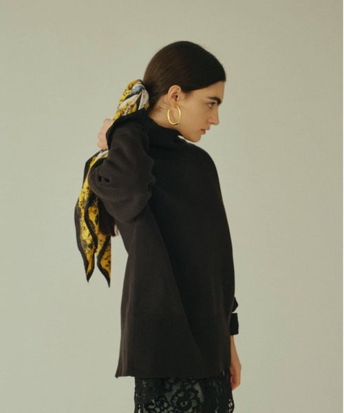 Omekashi(オメカシ)の「アニマルスカーフ(ストール/ショール・レディース・イエロー・FREE)」の2枚目の写真
